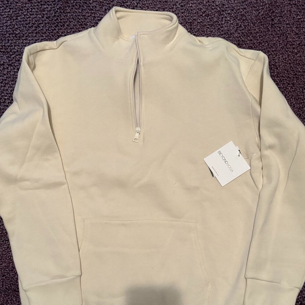Beyond Yoga Recharge Pullover Cream | Medium